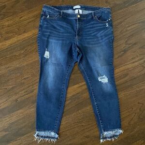 Lane Bryant flex‎ magic waistband signature mid rise skinny distressed jeans
